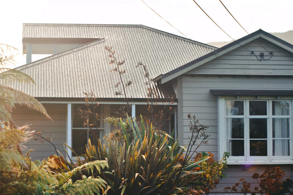 lawn mowing Pukehangi