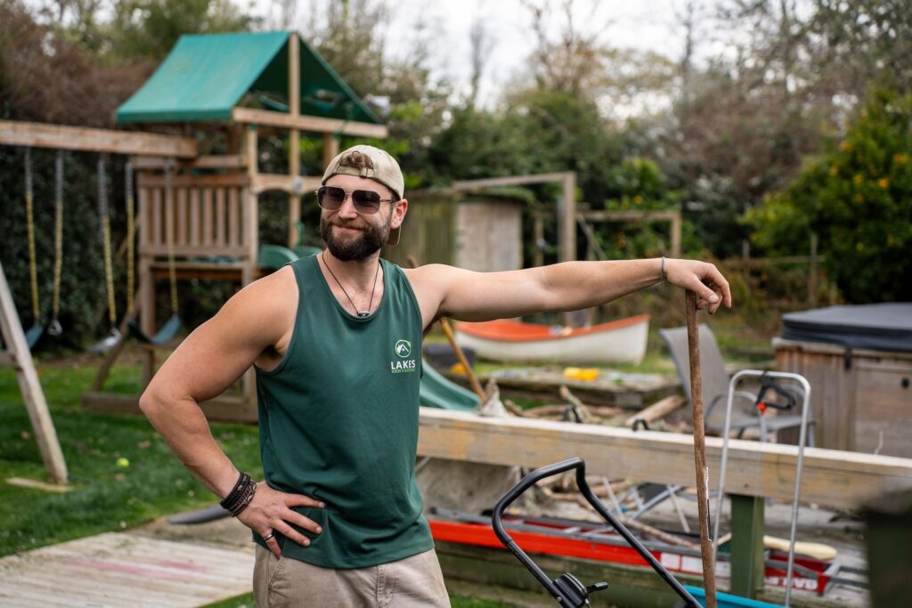 mowing contractors near me